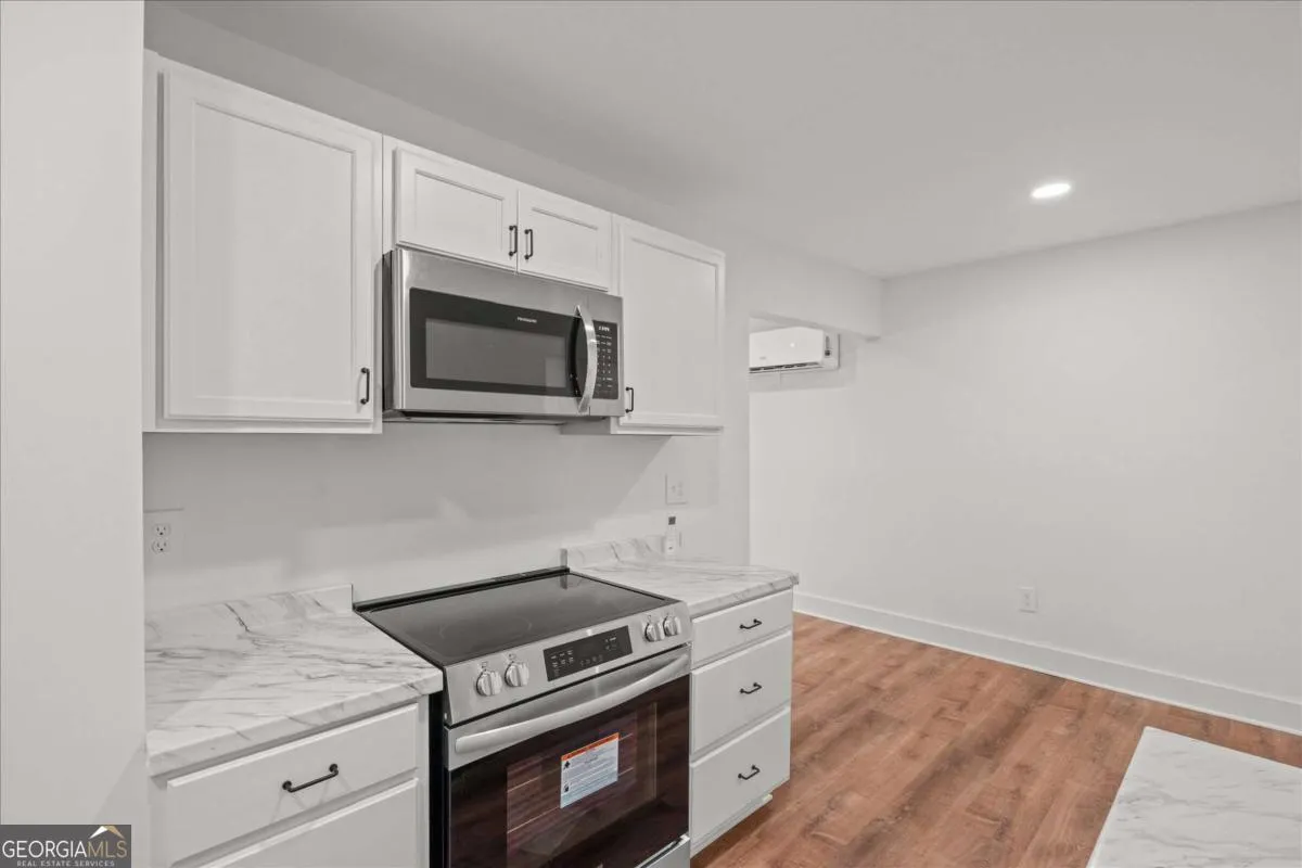 317 Bledsoe St — photo 18 of 35