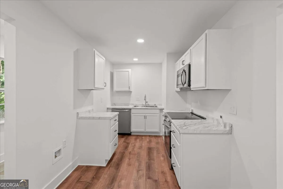 317 Bledsoe St — photo 16 of 35