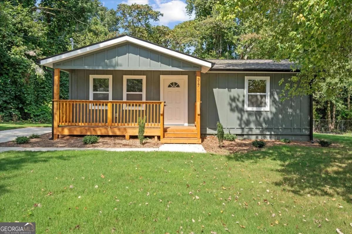 317 Bledsoe St, Carrollton