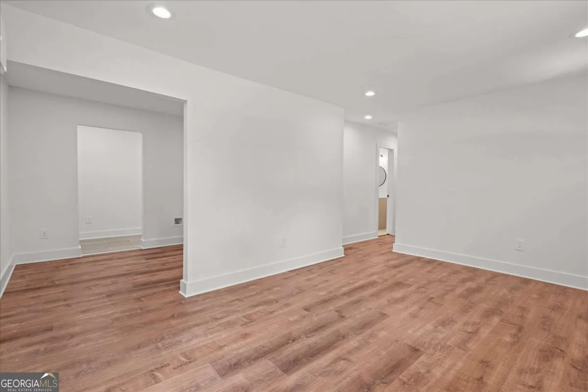 317 Bledsoe St — photo 21 of 35