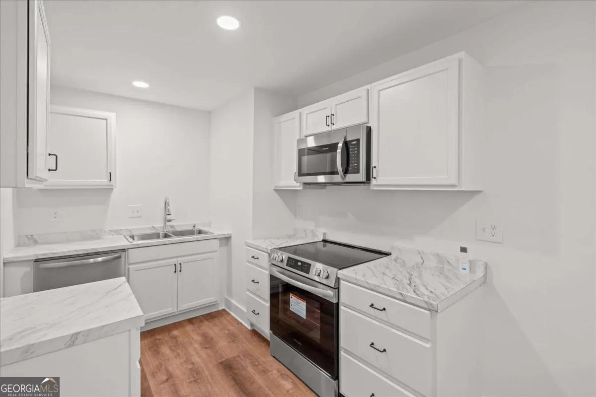 317 Bledsoe St — photo 17 of 35