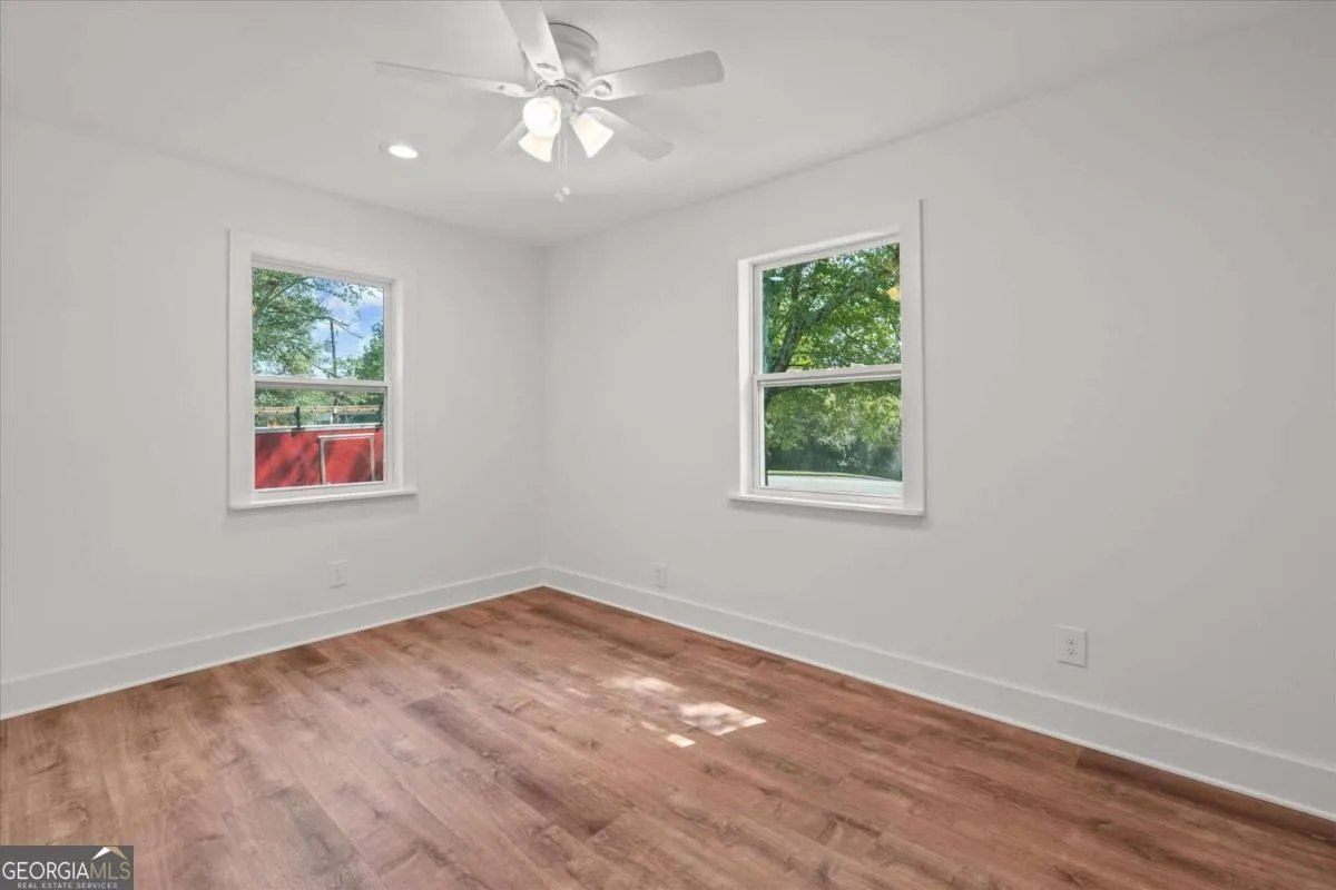 317 Bledsoe St — photo 33 of 35