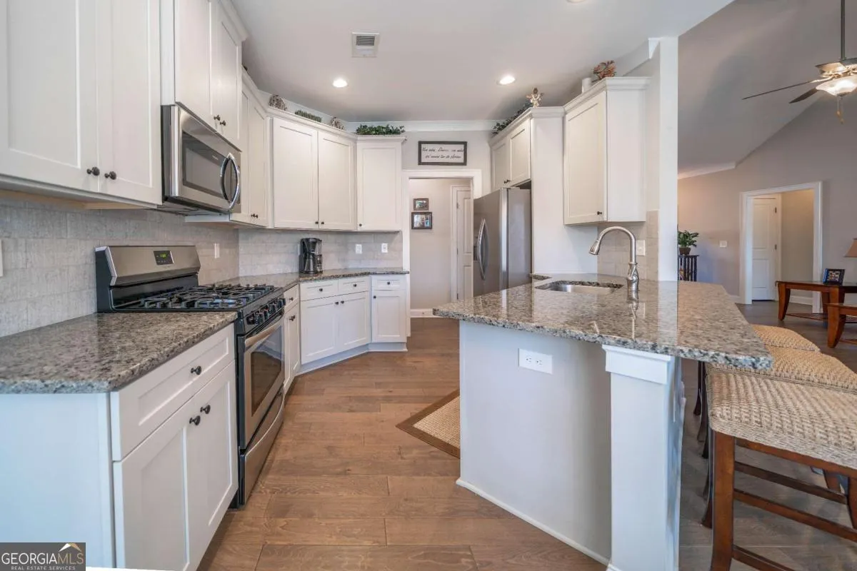 248 Azalea Lakes Dr — photo 3 of 41