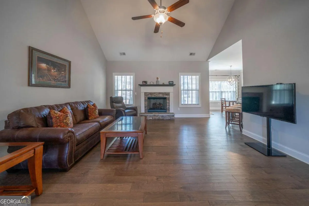 248 Azalea Lakes Dr — photo 13 of 41