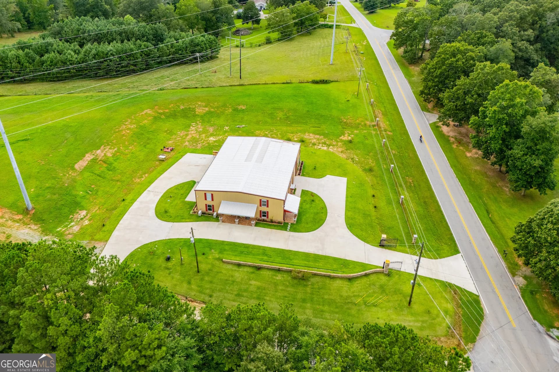 2070 Lovvorn Rd — photo 17 of 101