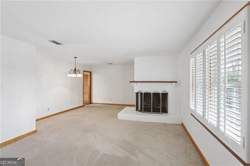 277 Oak St — photo 33 of 35