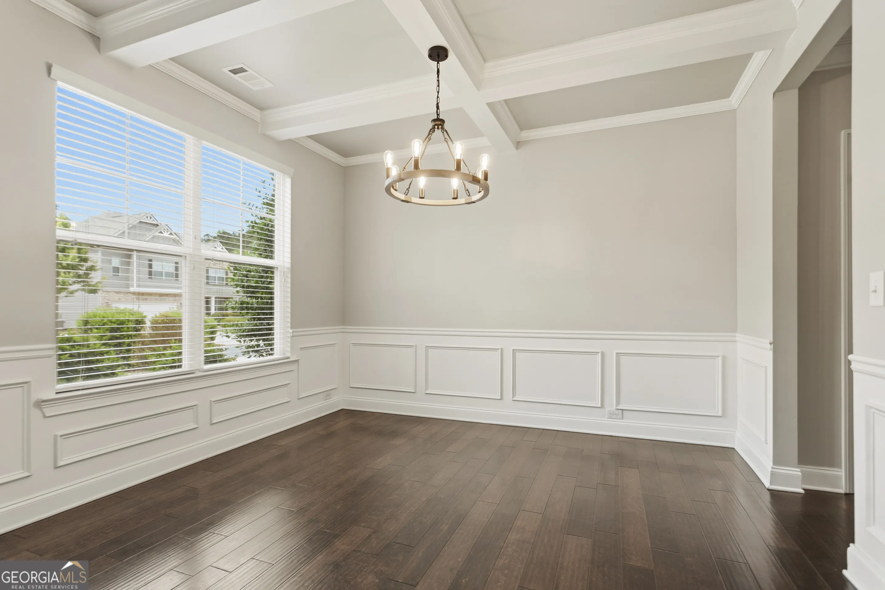 44 Ashbury Cir — photo 13 of 54