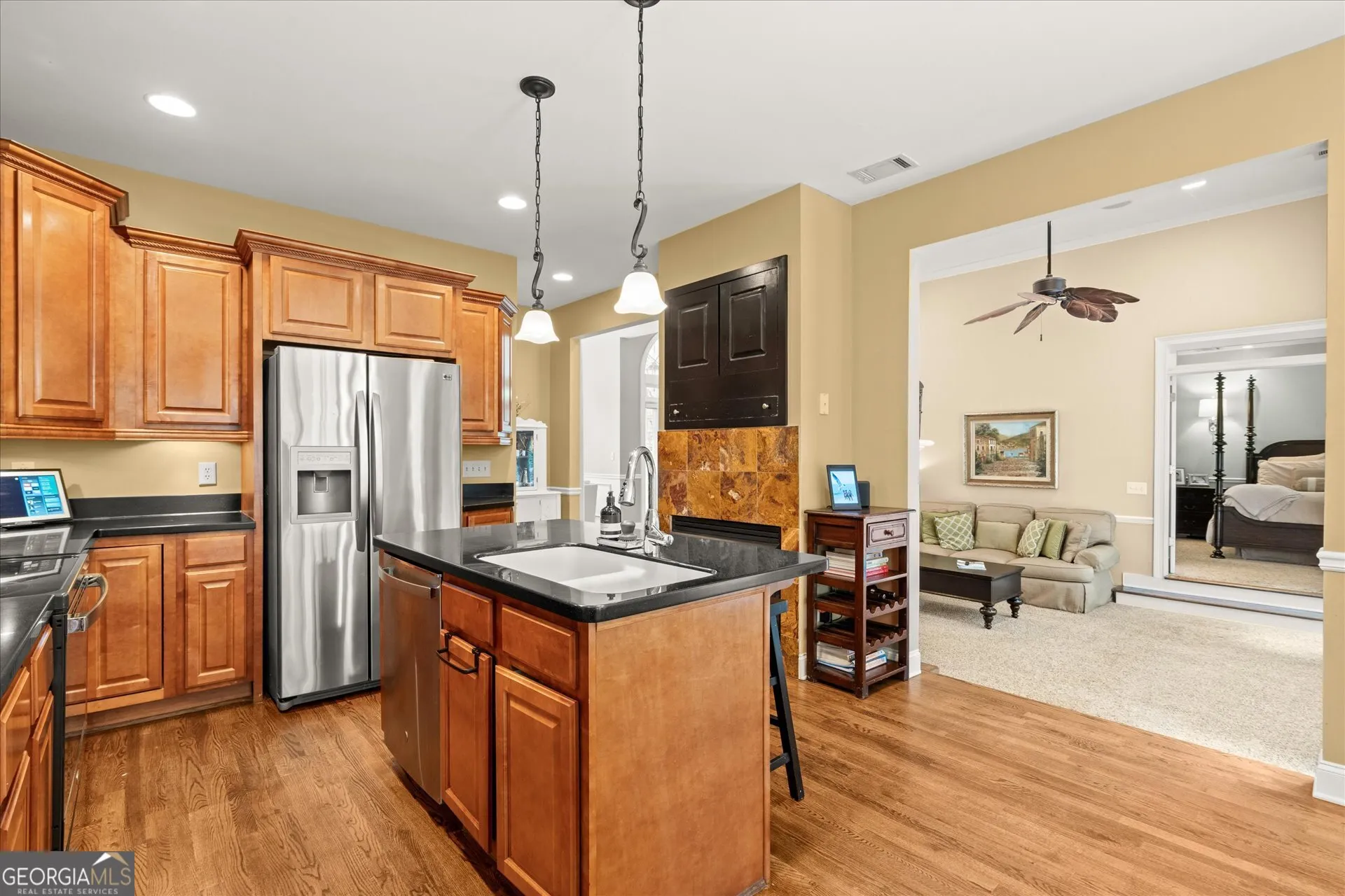 8189 N Pine Cone Dr — photo 6 of 51