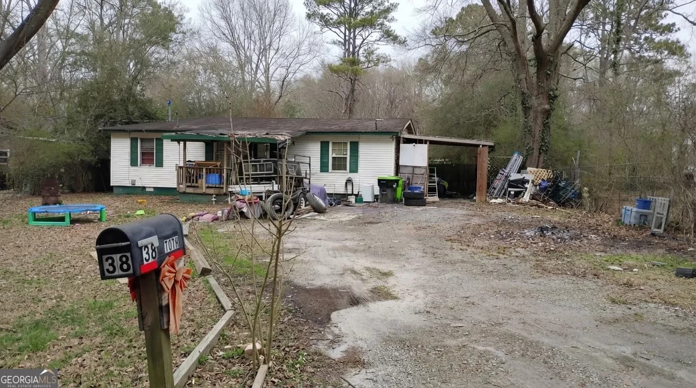 38 Harpers Lake Dr, Hiram