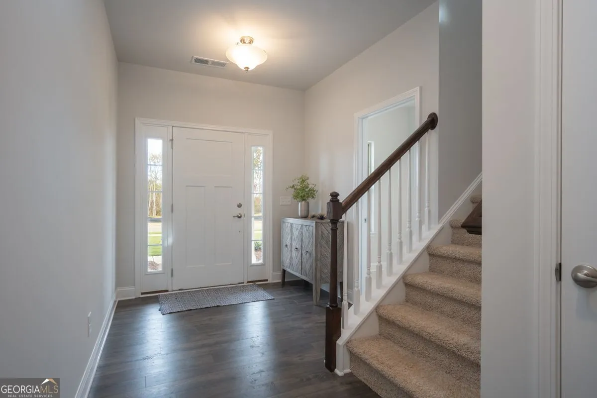 5005 Fairview Cir — photo 13 of 26