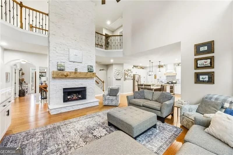 1122 Flagstone Way — photo 4 of 49