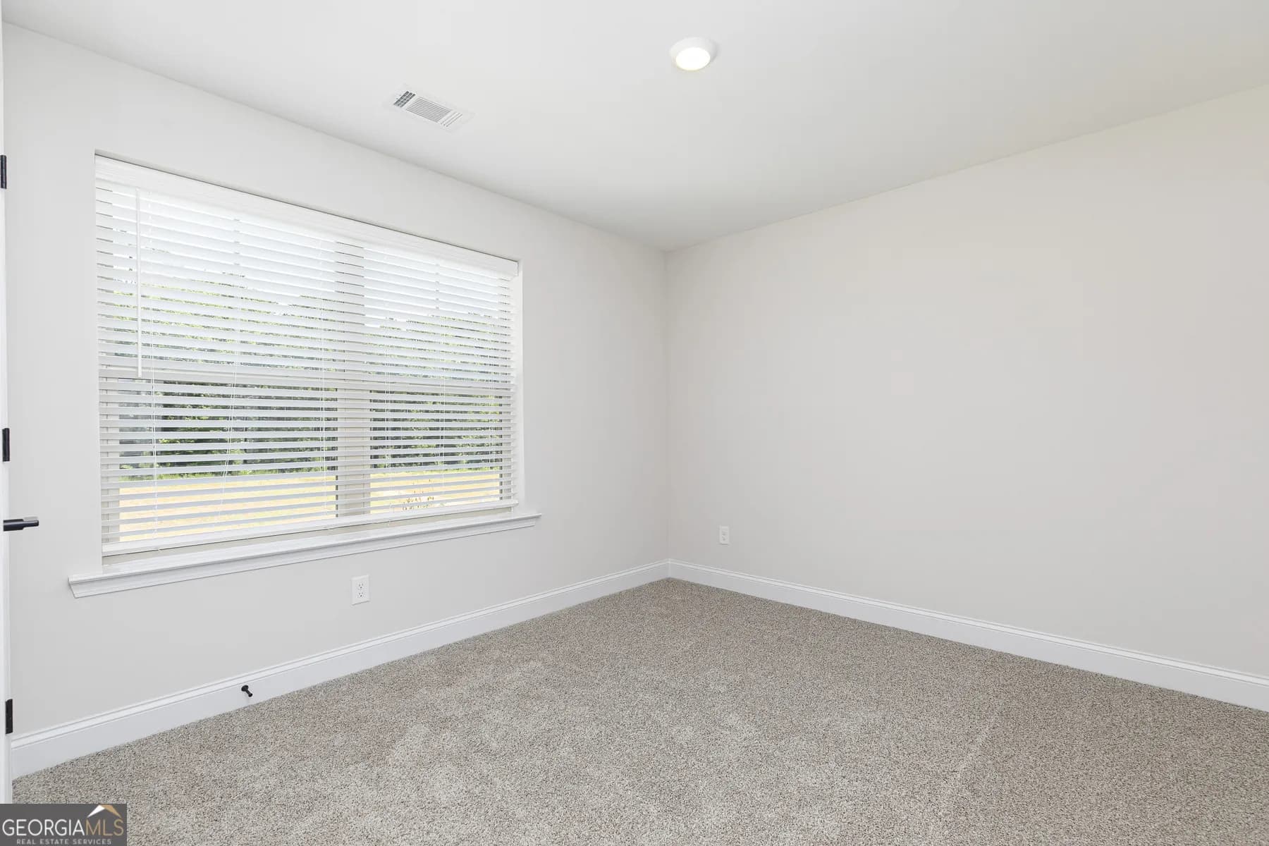 422 Cantrell Dr — photo 12 of 12