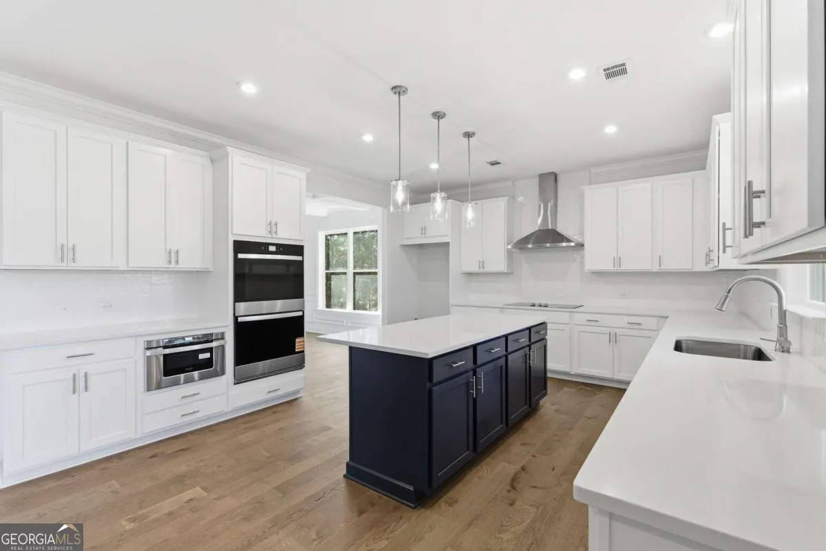7762 Capps Ridge Ln — photo 8 of 45