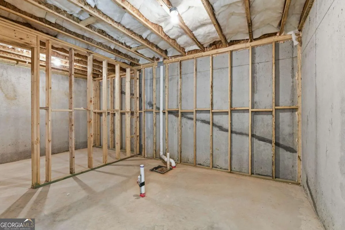 7762 Capps Ridge Ln — photo 31 of 45