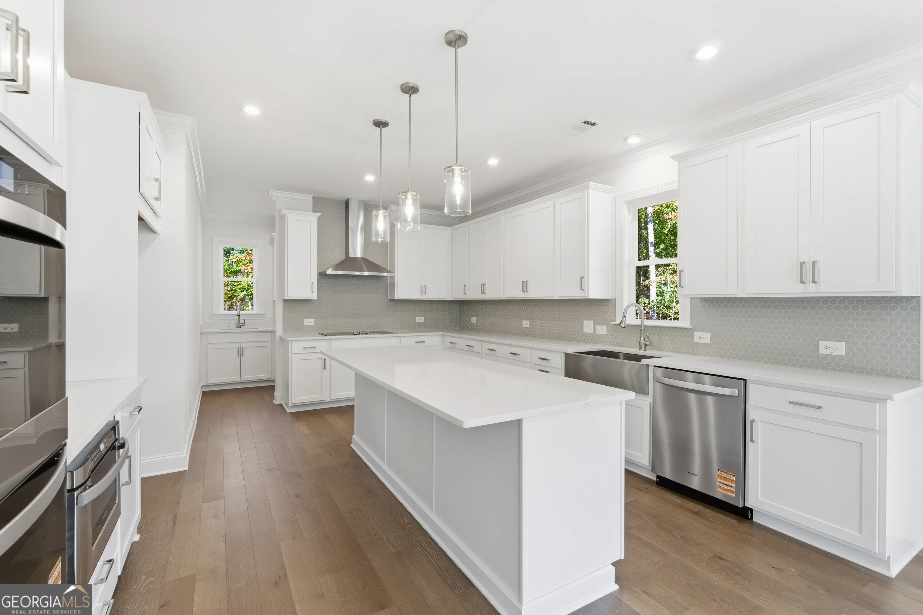 7782 Capps Ridge Ln — photo 12 of 48