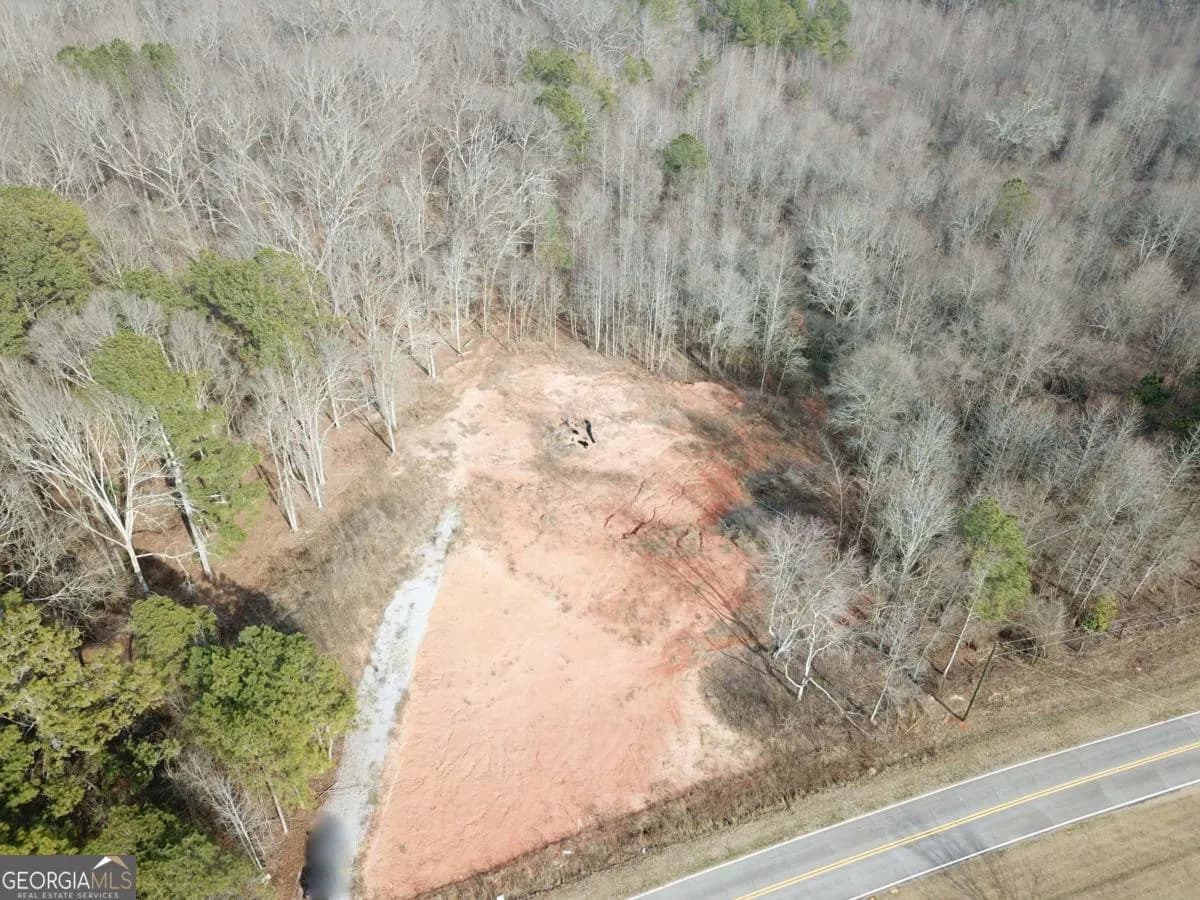 380 Ayers Rd — photo 5 of 5
