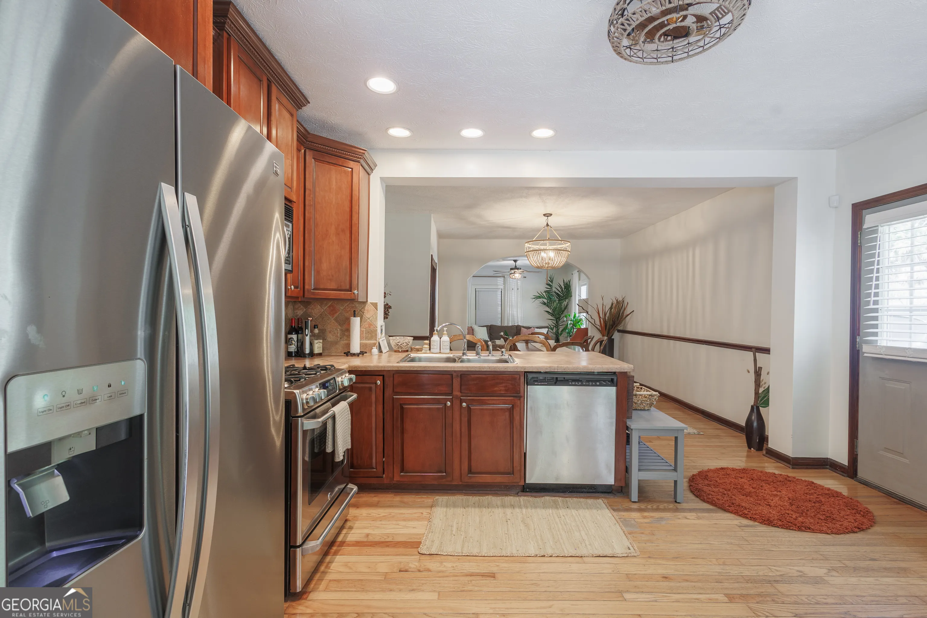 3970 Pine Hill Dr — photo 3 of 28
