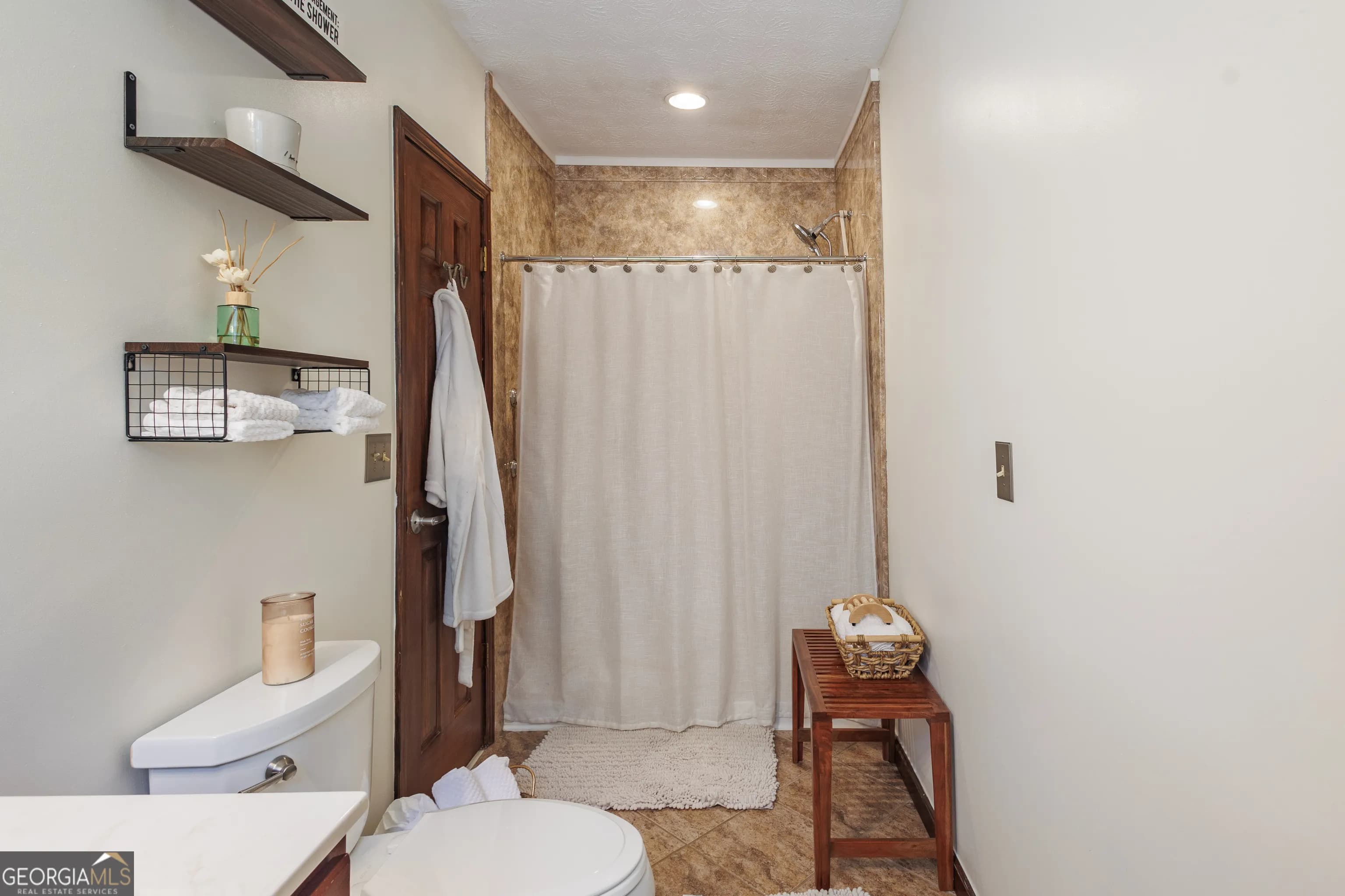 3970 Pine Hill Dr — photo 15 of 28