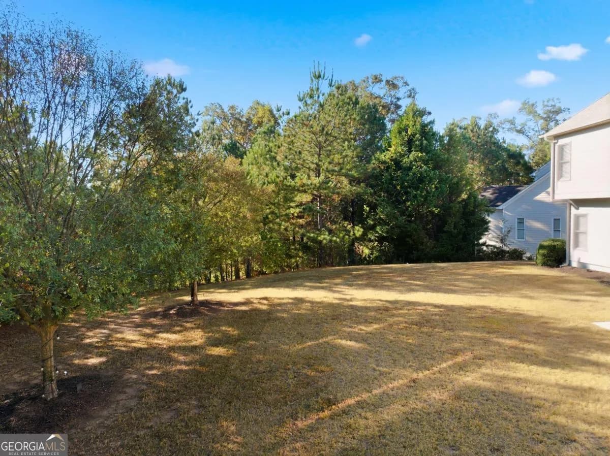 1719 Cromwell Ln — photo 44 of 56