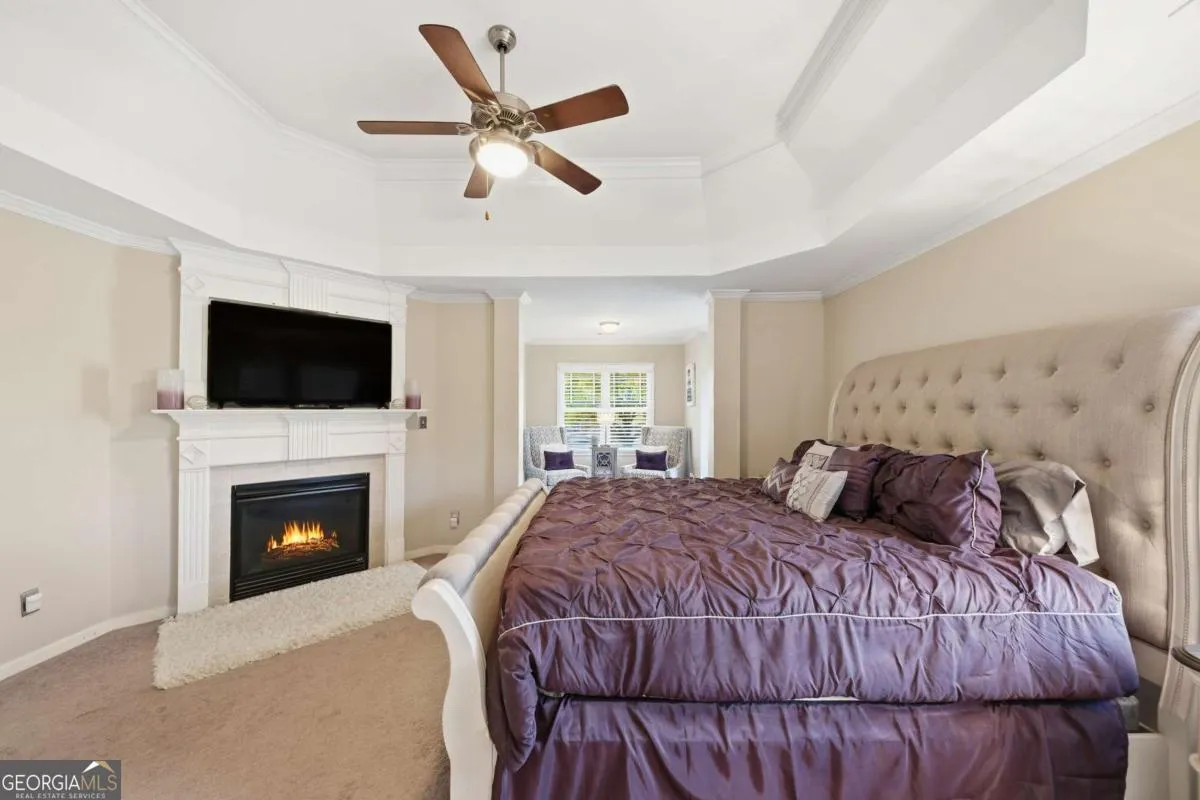 1719 Cromwell Ln — photo 32 of 56