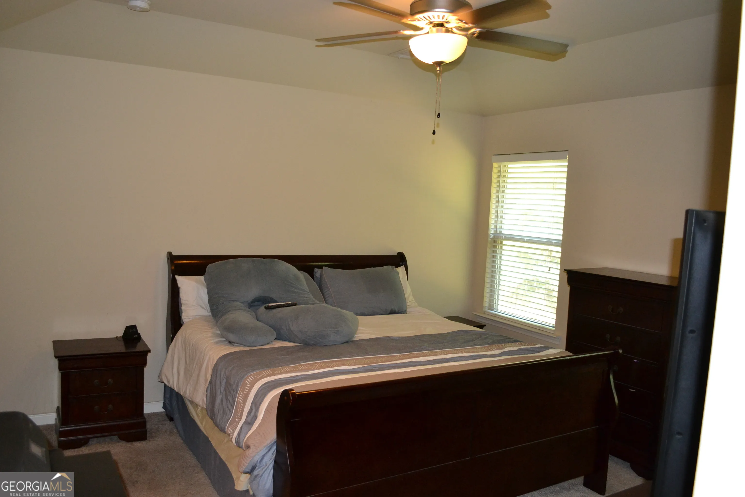 5037 Saphire Ct — photo 10 of 22