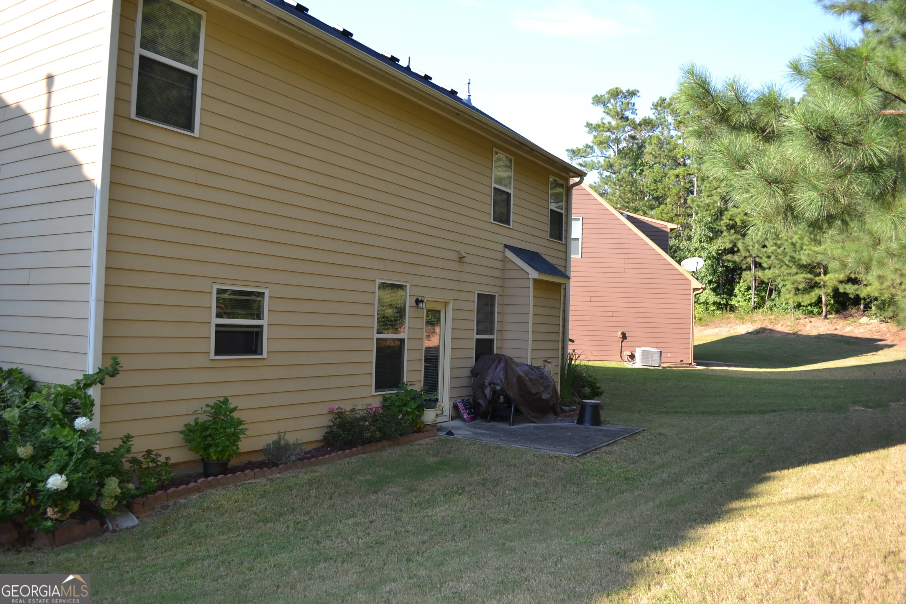 5037 Saphire Ct — photo 15 of 22