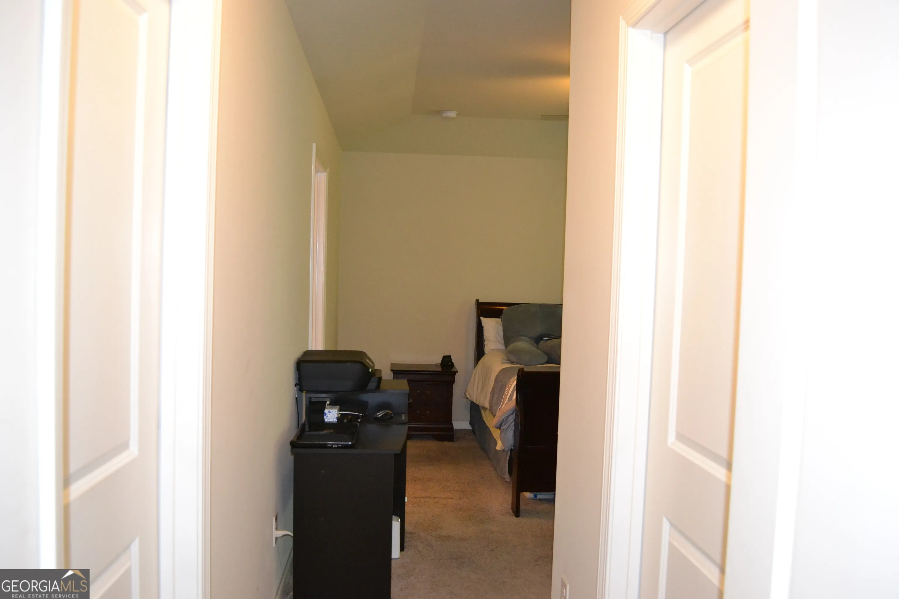5037 Saphire Ct — photo 9 of 22