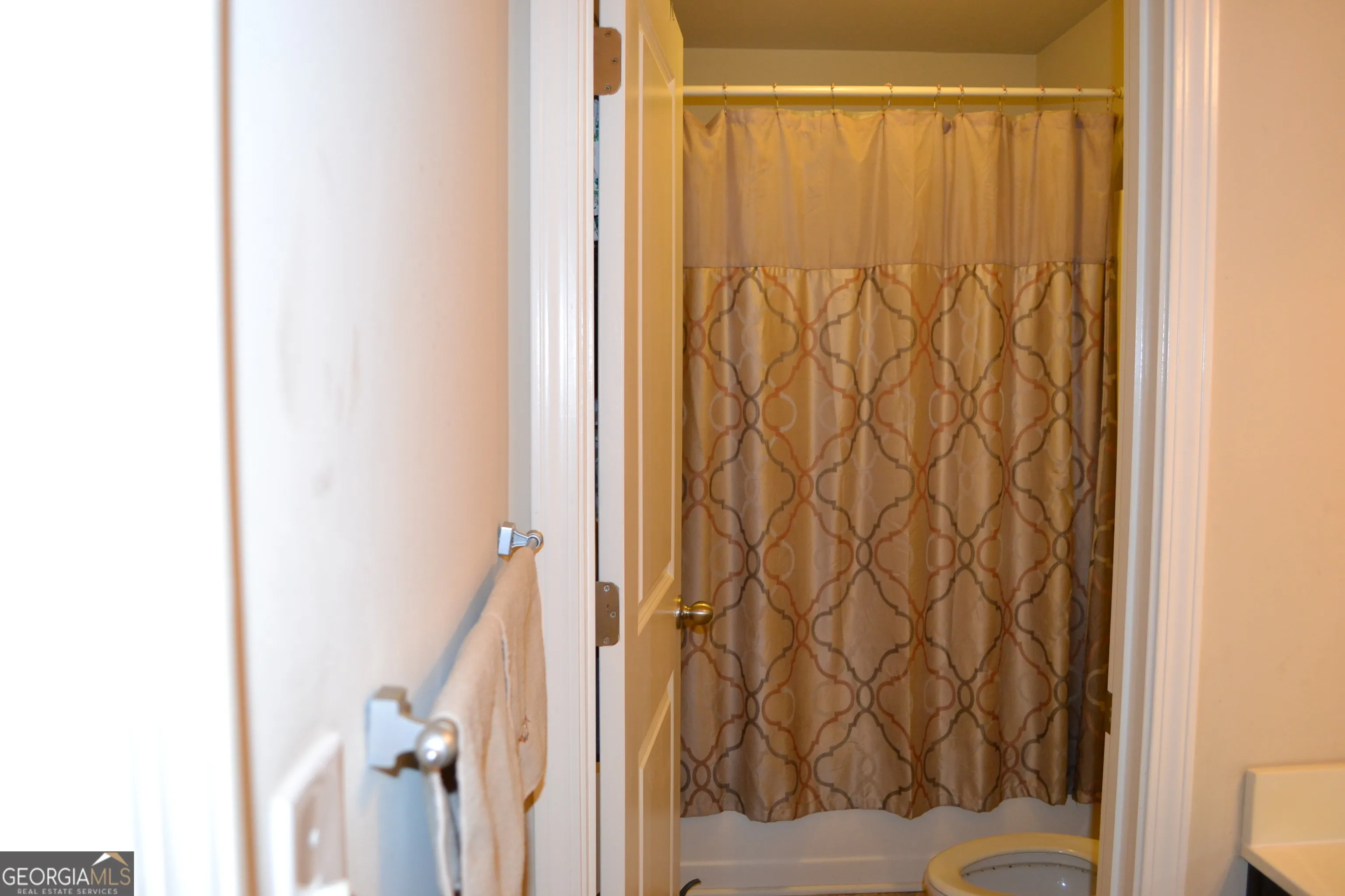 5037 Saphire Ct — photo 4 of 22