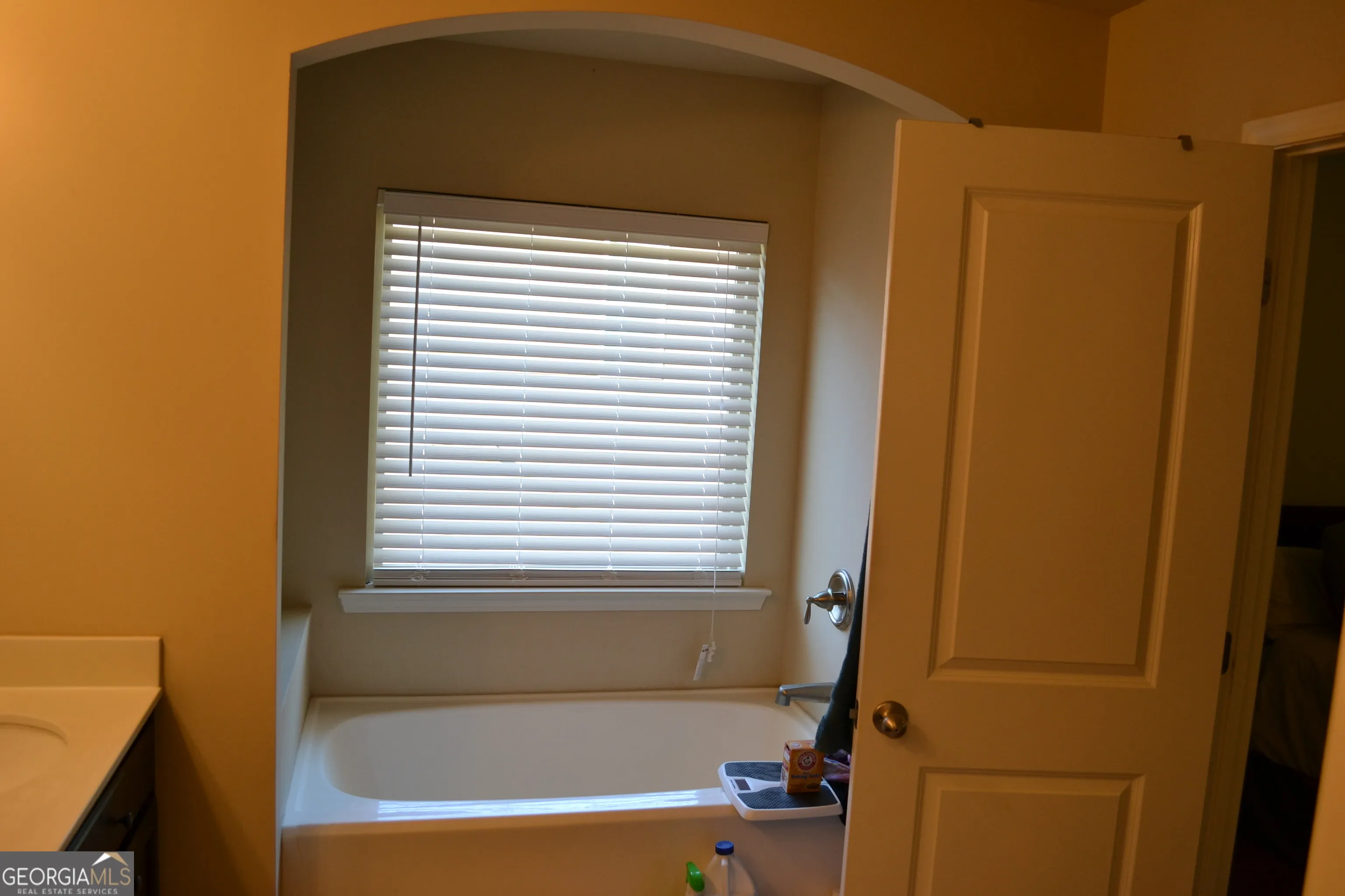 5037 Saphire Ct — photo 12 of 22