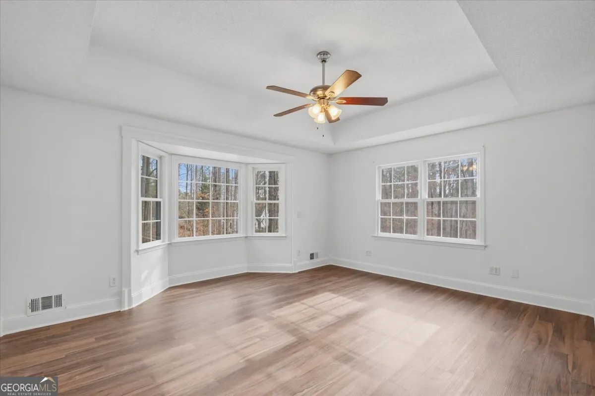 412 Oak Hills Dr — photo 27 of 52