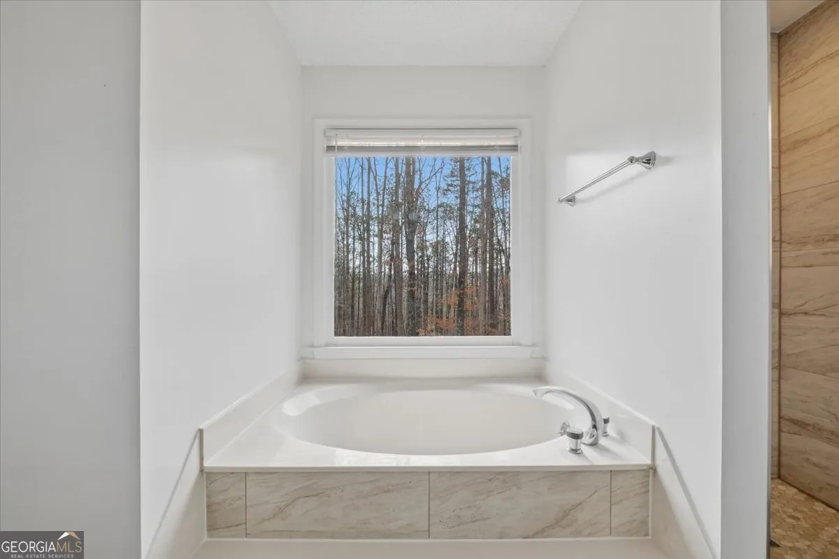 412 Oak Hills Dr — photo 34 of 52