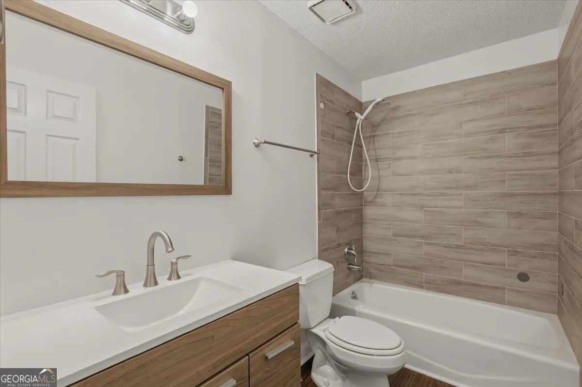 412 Oak Hills Dr — photo 41 of 52