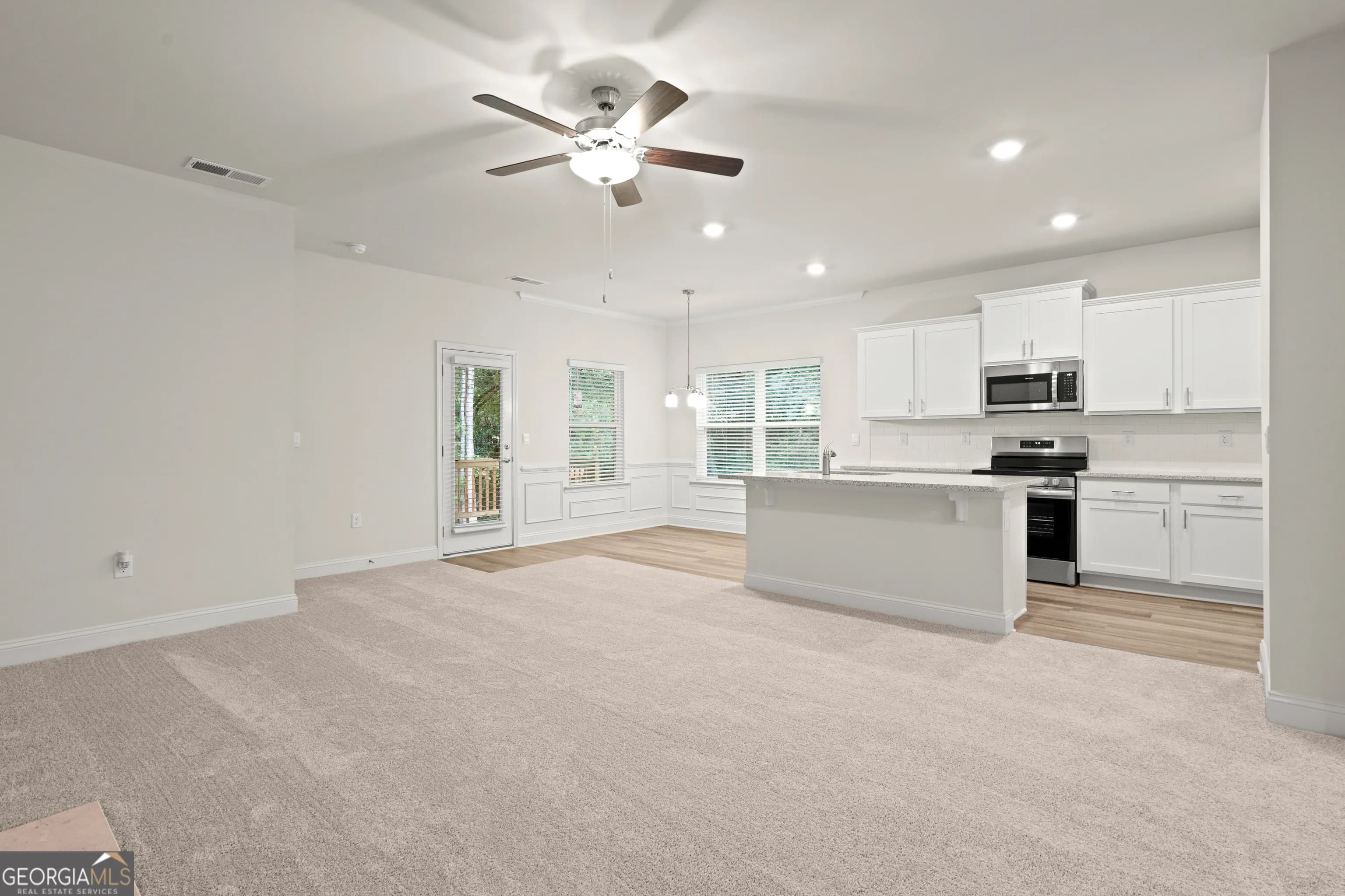 209 Laney Dr — photo 26 of 28