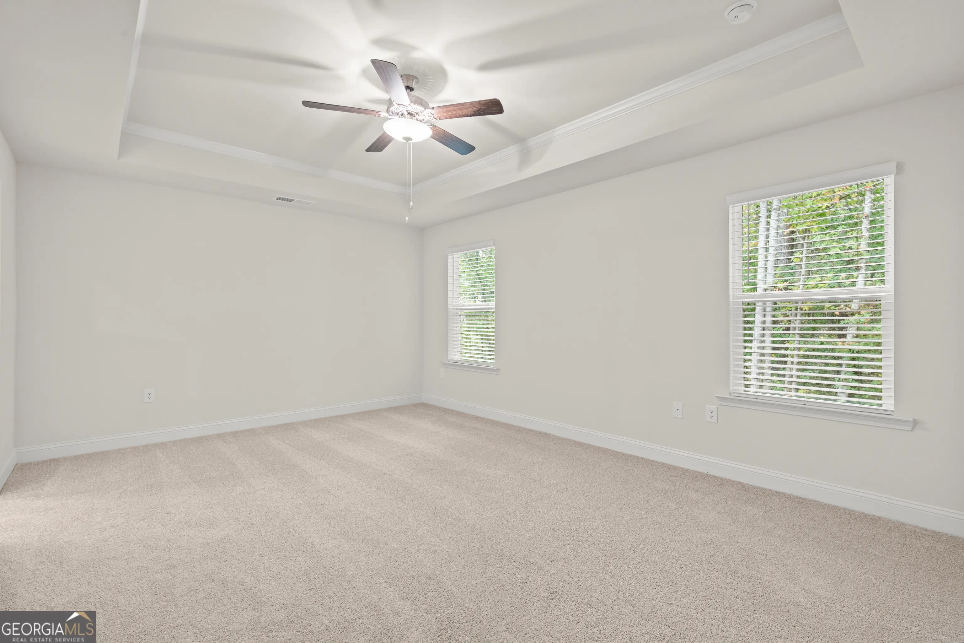 209 Laney Dr — photo 11 of 28