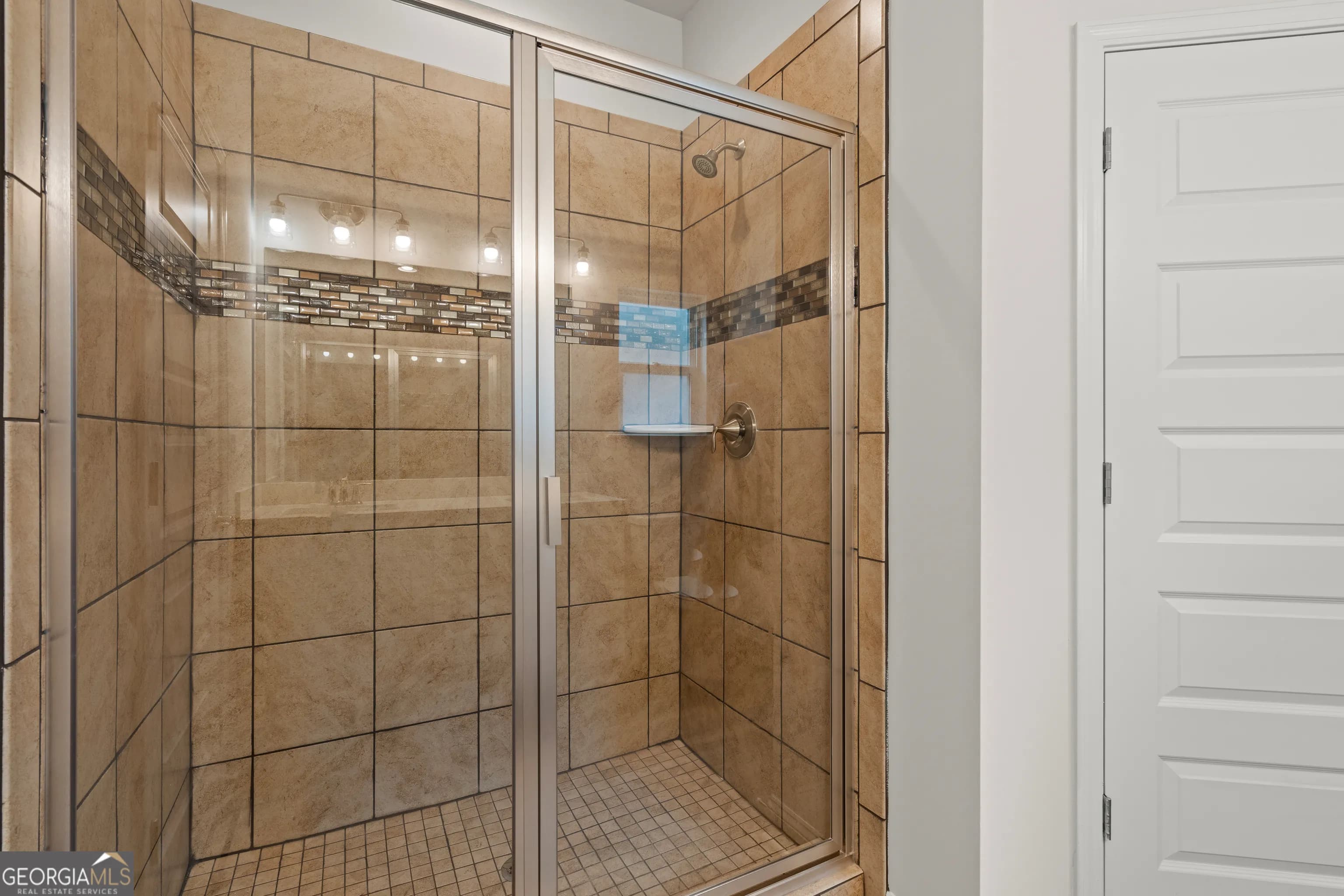 209 Laney Dr — photo 15 of 28