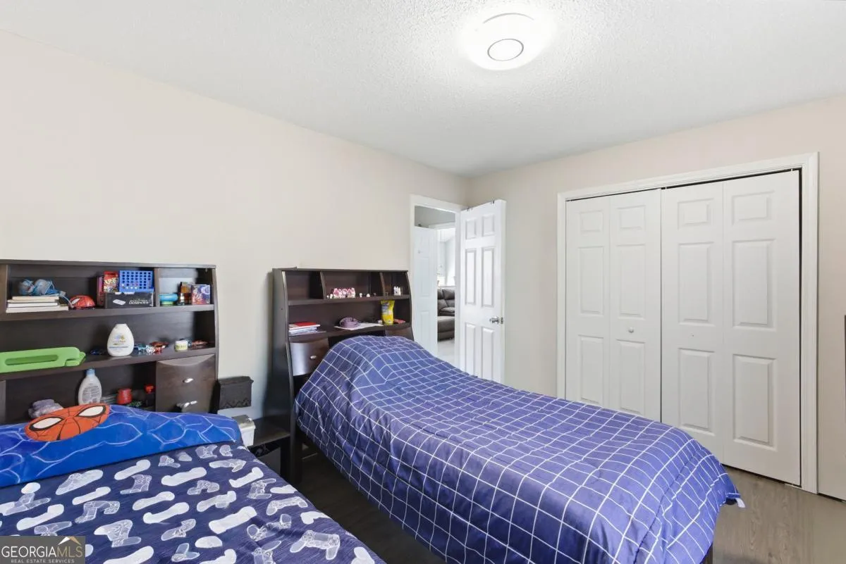 7347 Bramble Oak Dr — photo 7 of 34