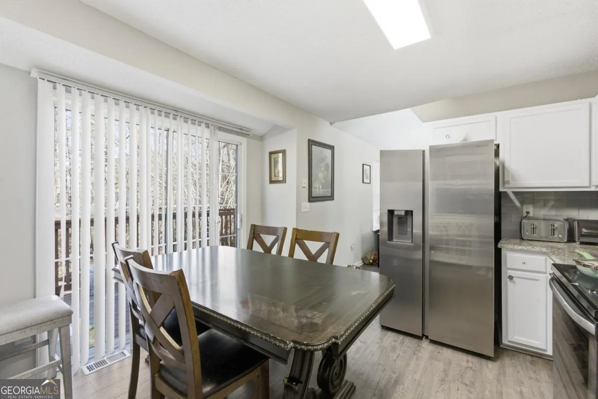 7347 Bramble Oak Dr — photo 18 of 34