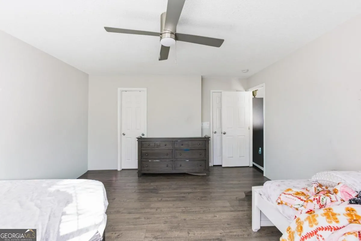 7347 Bramble Oak Dr — photo 14 of 34