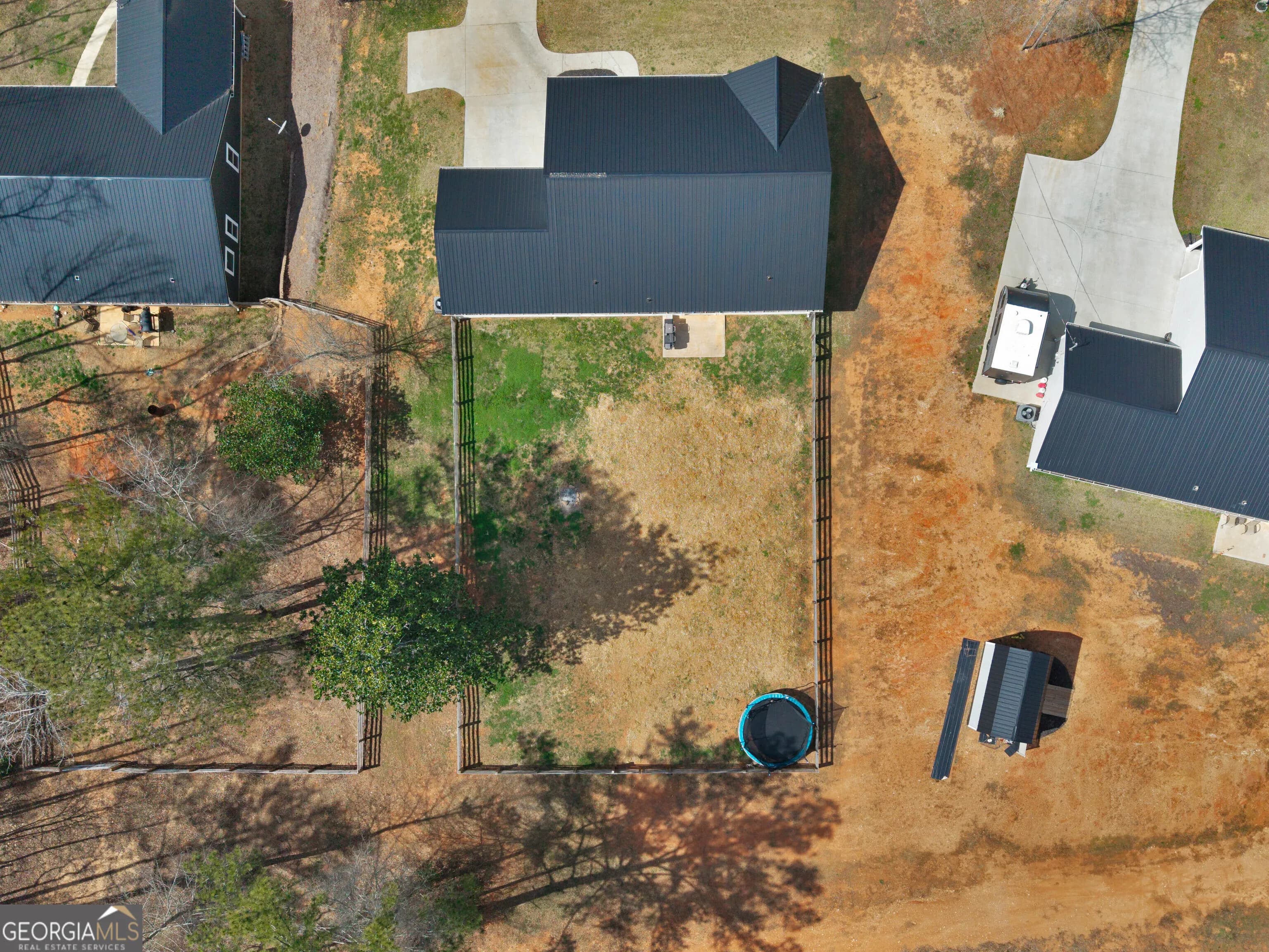 215 Almon Ave — photo 31 of 44