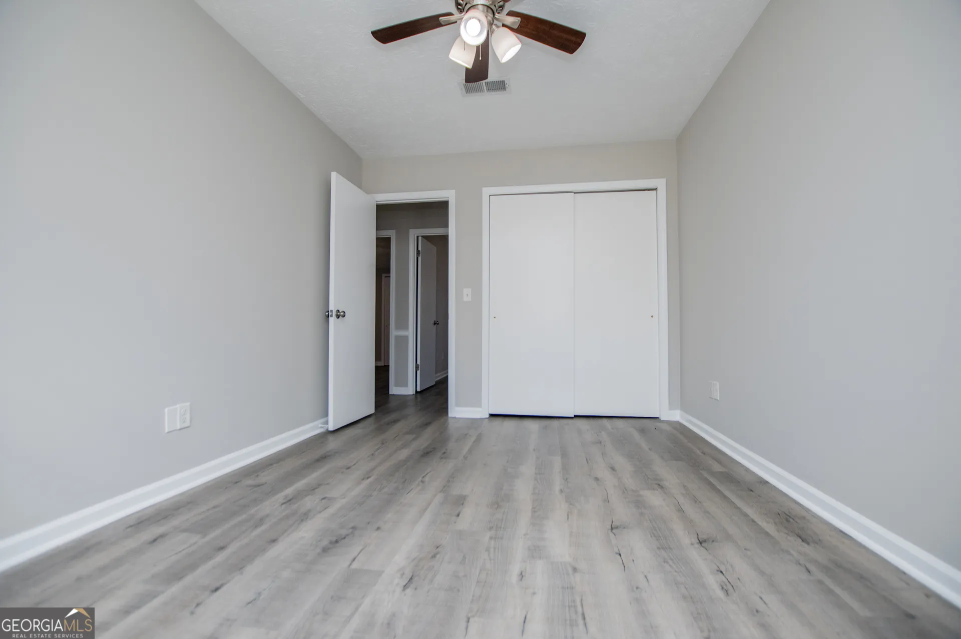 541 N White St — photo 36 of 70