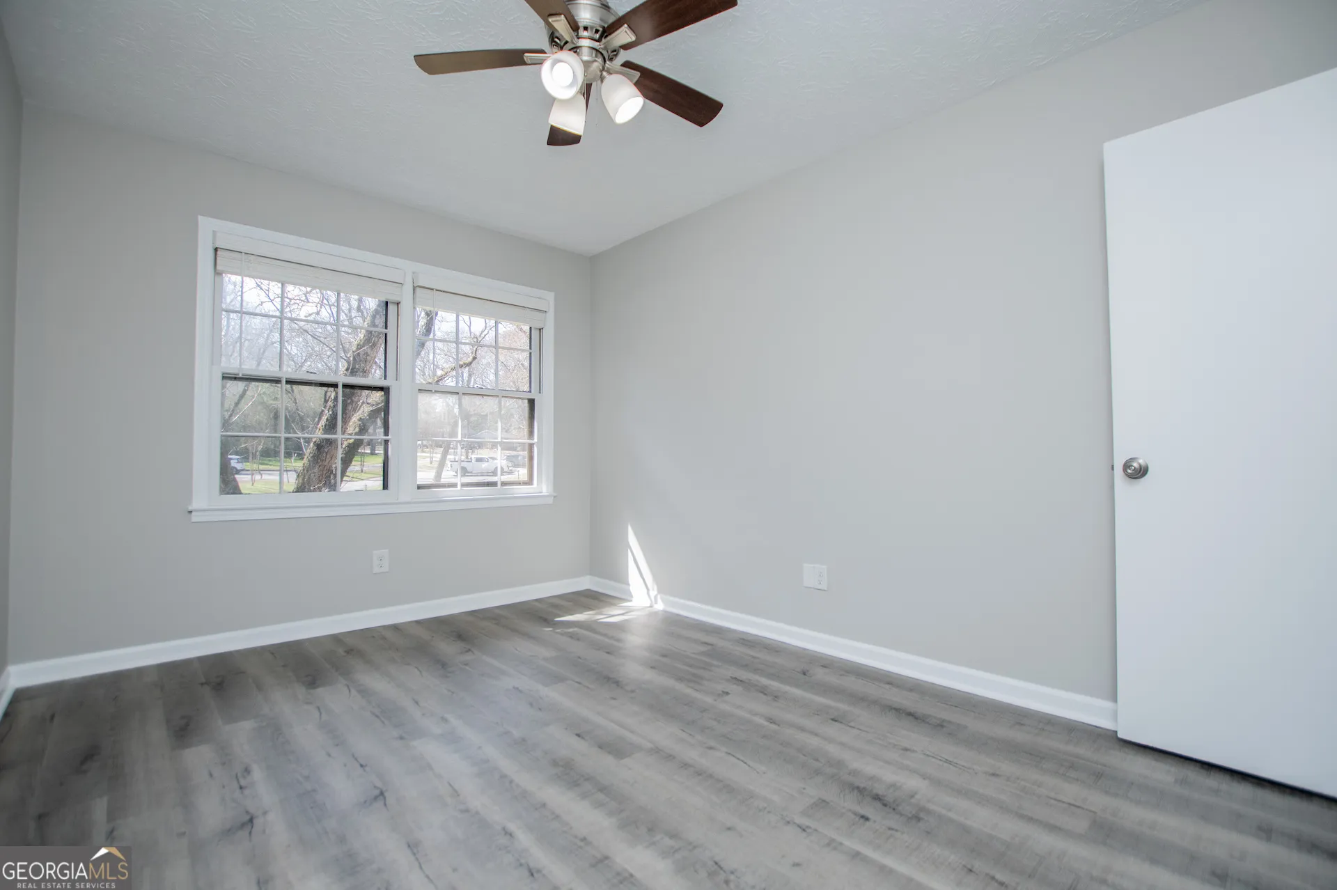541 N White St — photo 33 of 70