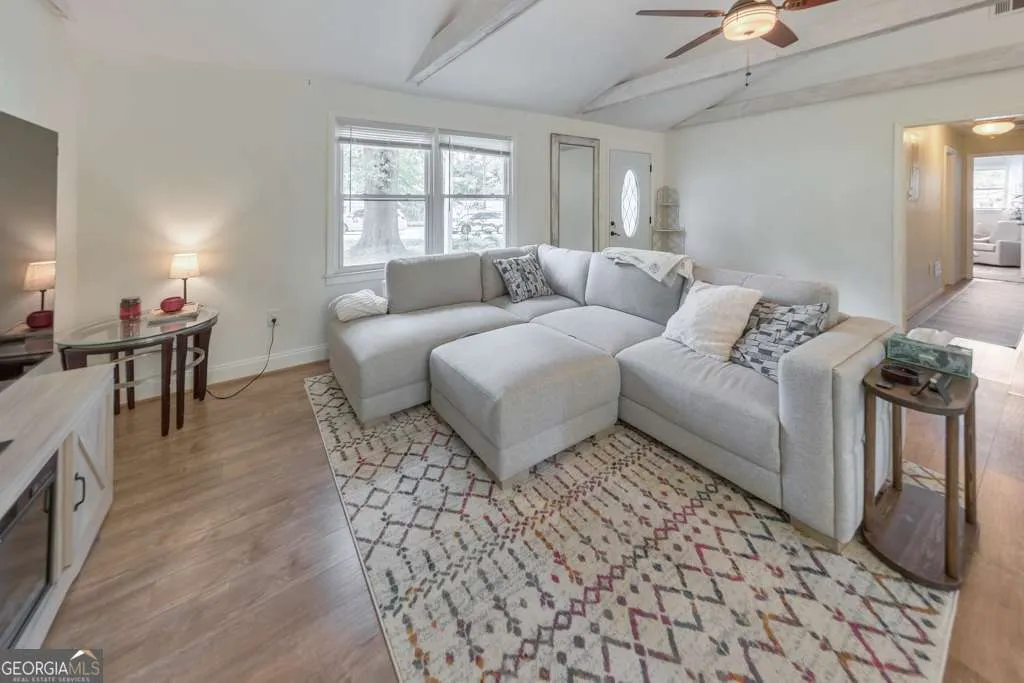 108 Vickie Dr — photo 13 of 29