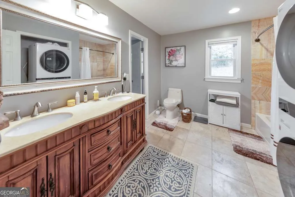 108 Vickie Dr — photo 11 of 29