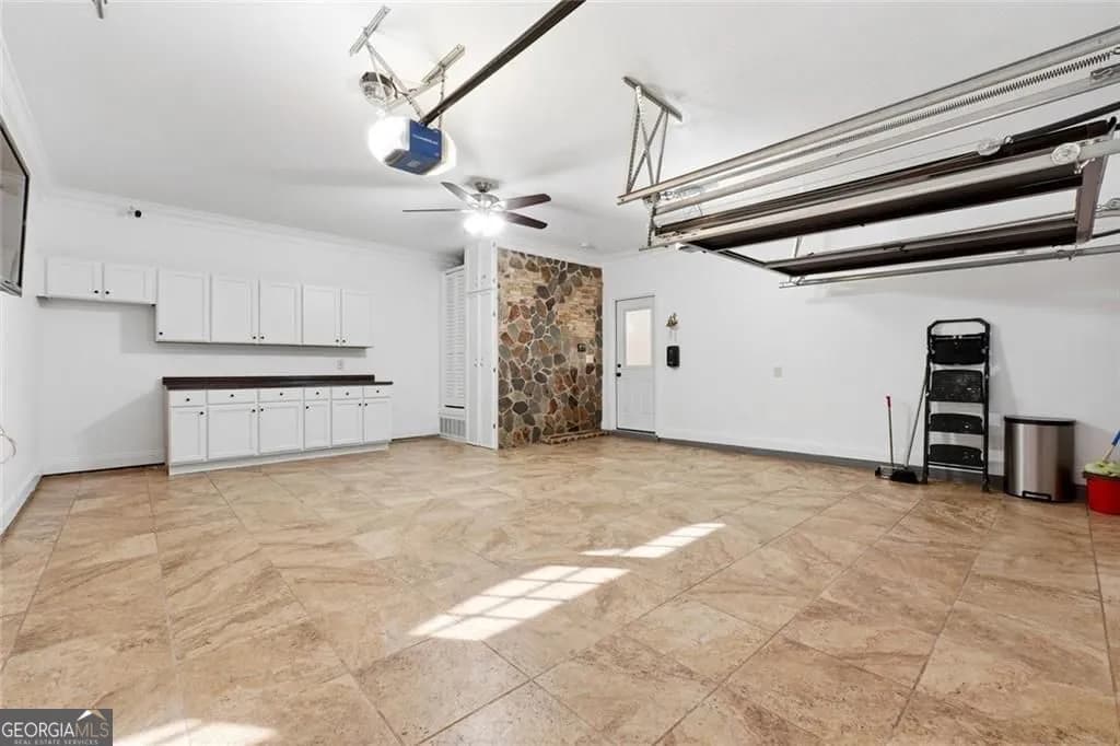 7108 Roselake Cir — photo 31 of 70