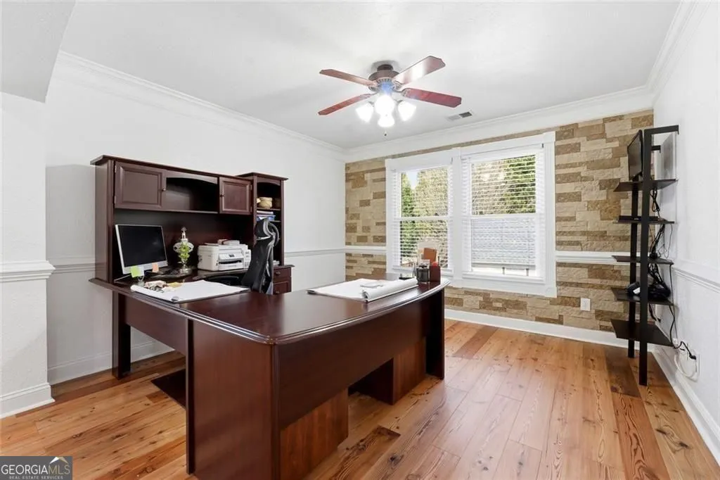 7108 Roselake Cir — photo 19 of 70