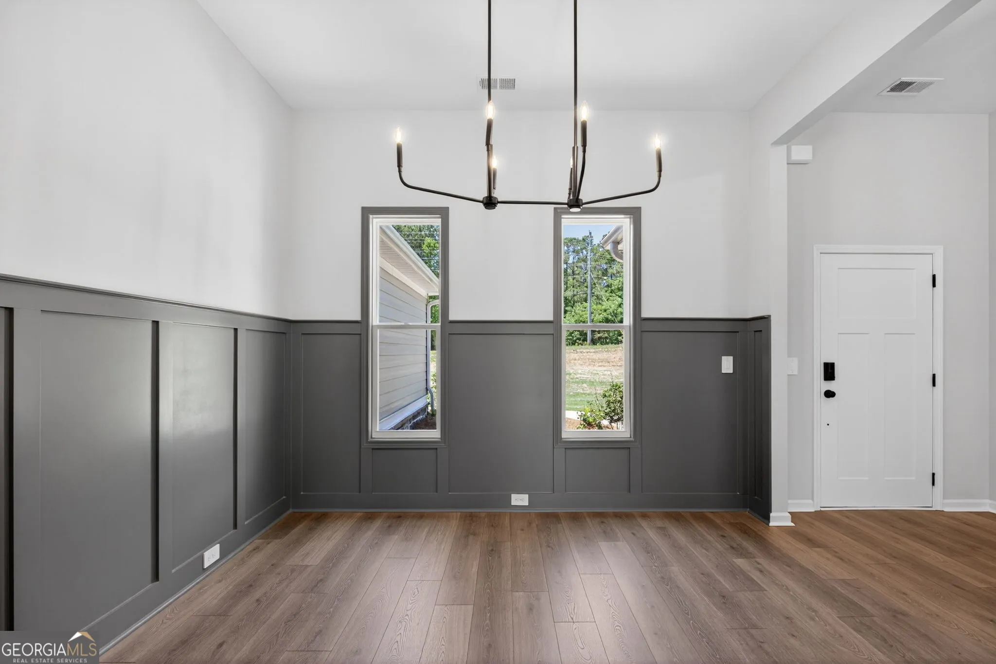 3511 S 16 Hwy — photo 17 of 51