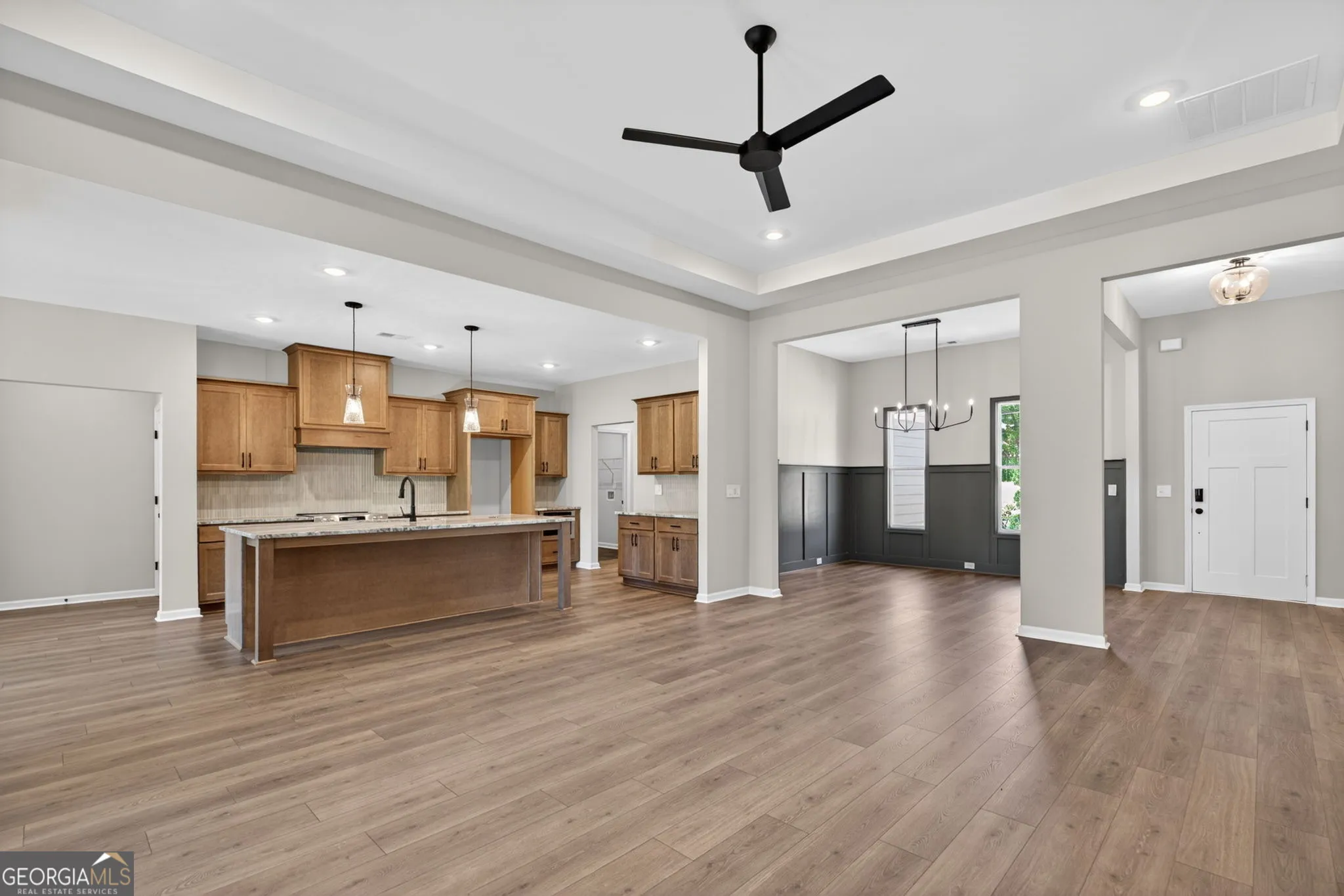 3511 S 16 Hwy — photo 9 of 51