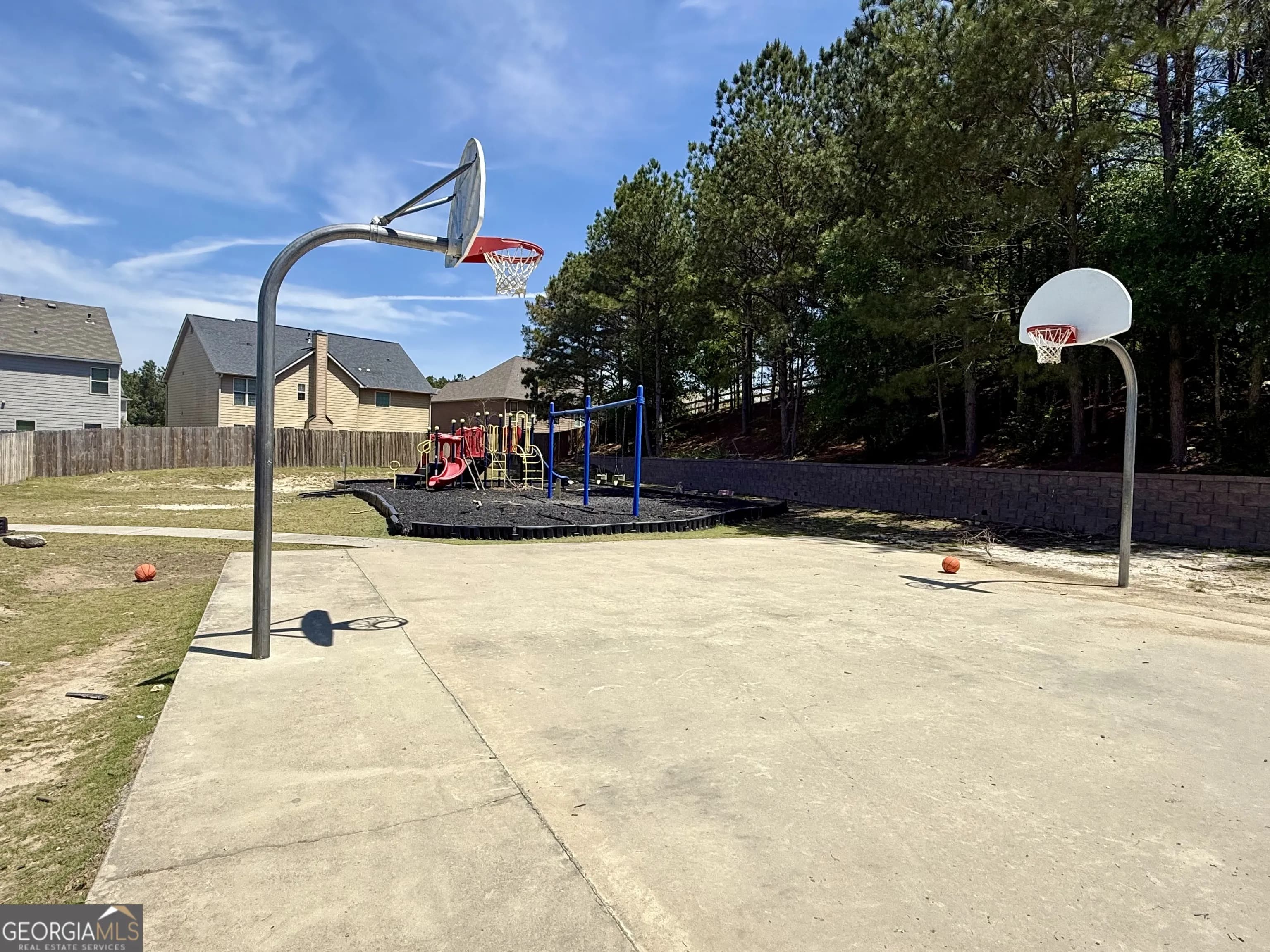653 Scotland Dr — photo 45 of 51