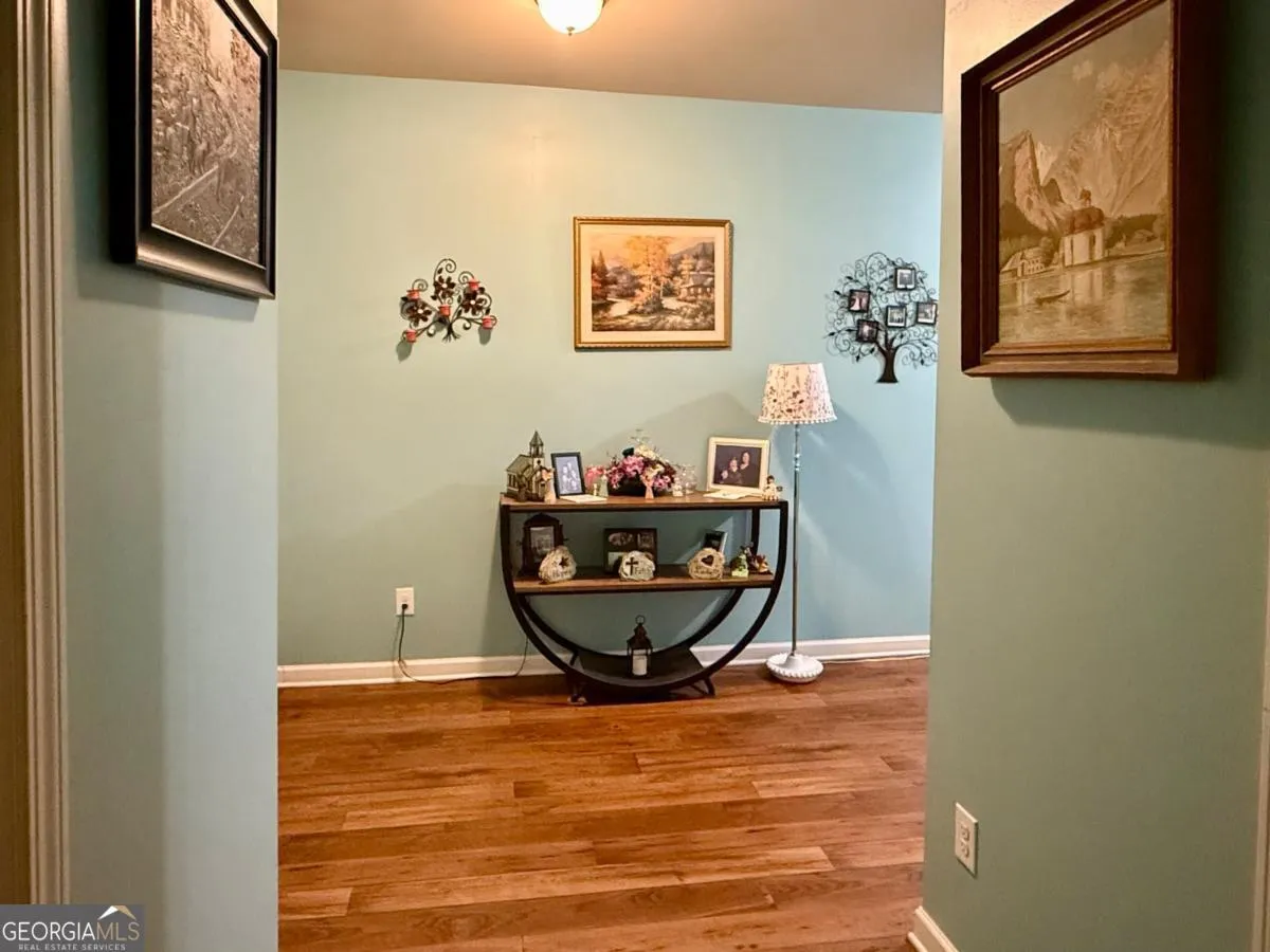 653 Scotland Dr — photo 26 of 51
