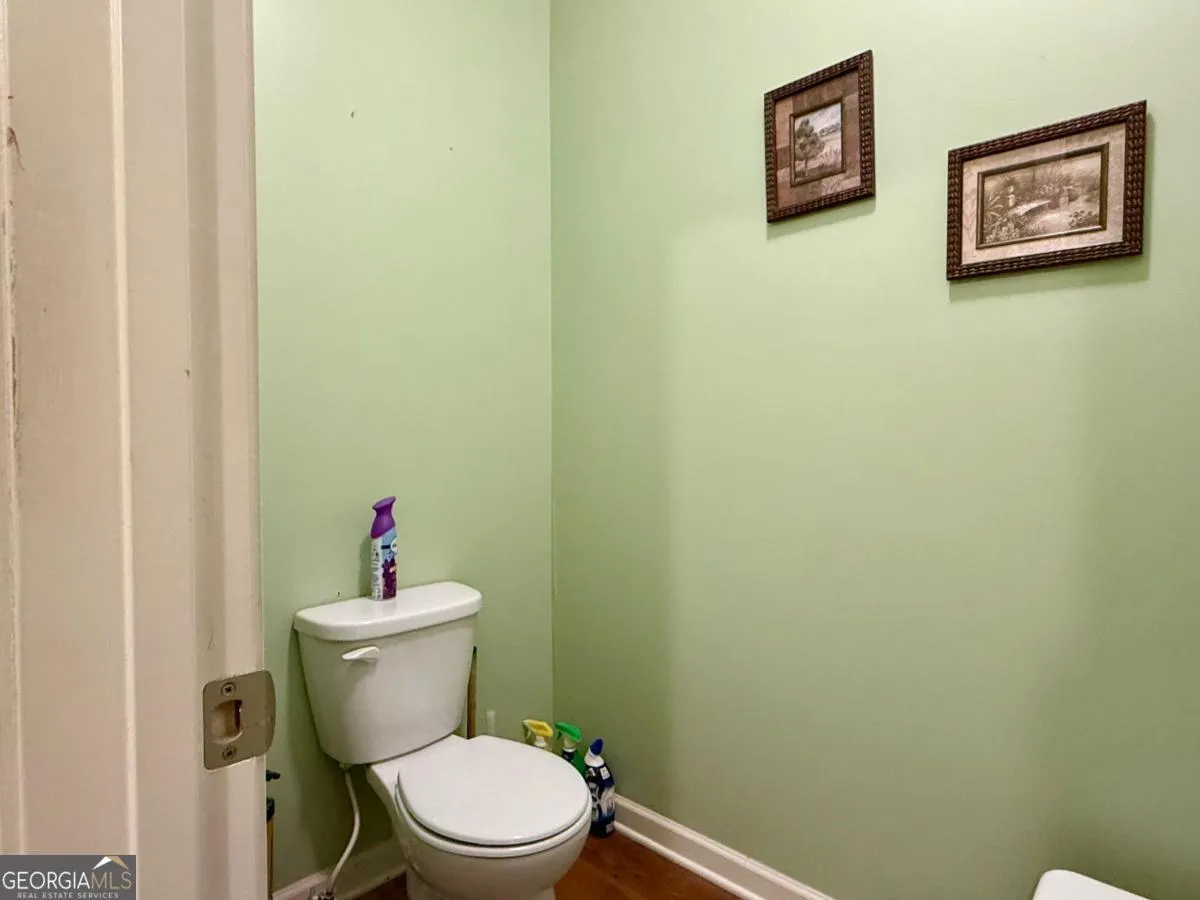 653 Scotland Dr — photo 19 of 51